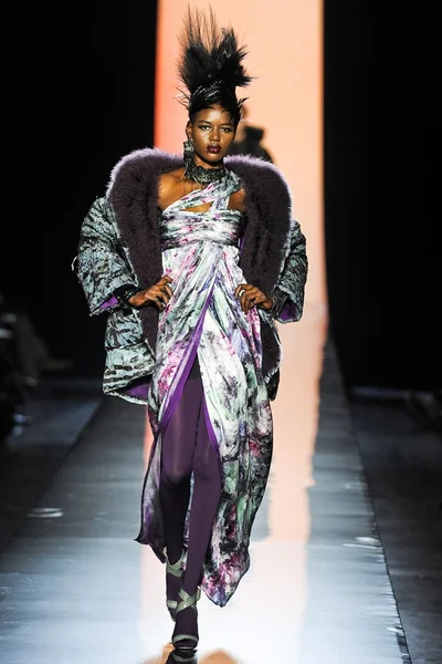 Look 43